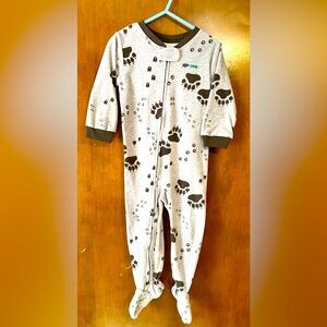 Carters size 24 months fleece footed pajamas